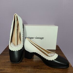 Unique Vintage 1950s Black and White Pumps